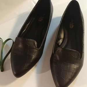 Charlotte Russe Black Alligator Flats